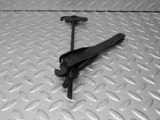 40416 Mercedes-Benz W110 230 Handbrake Adjusting Handbrake Regulator