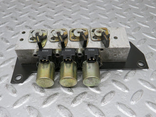 37986 Mercedes-Benz A124 320E Cabriolet Soft Top Hydraulic Valve Block Left 1248001178