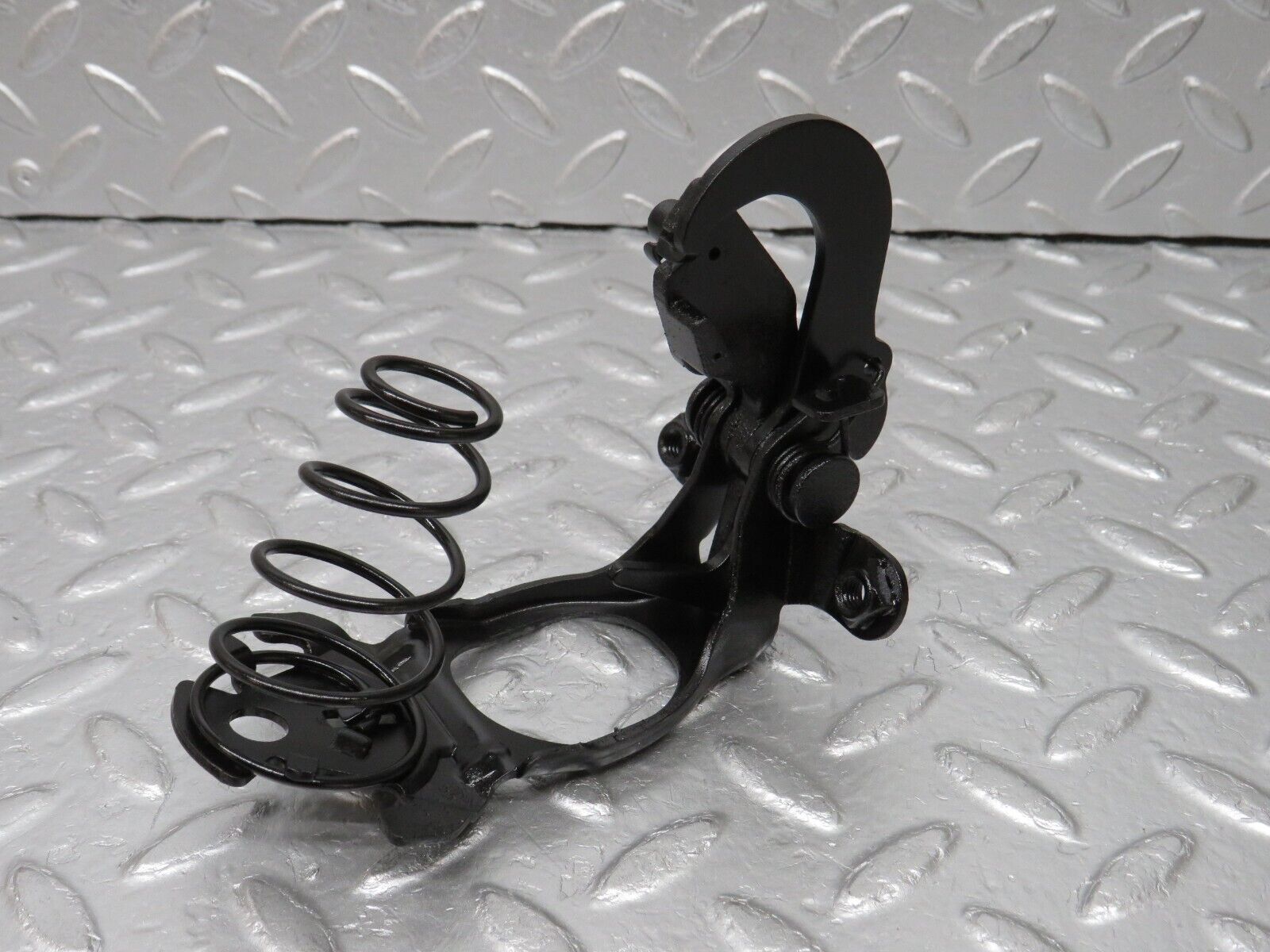 33533 Mercedes-Benz W202 C180 Bonnet Lock Latch