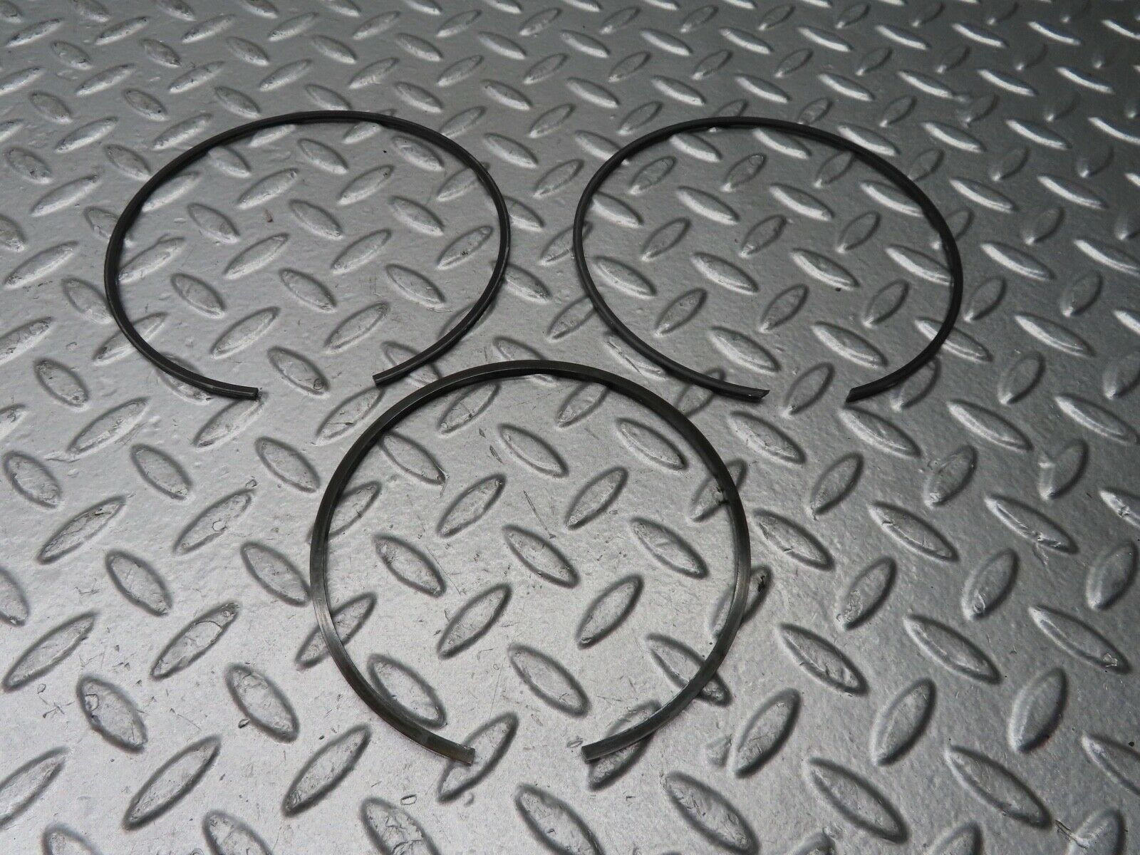 21393 Mercedes-Benz R129 300SL Coupe Automatic Gearbox Snap Ring Lock Set