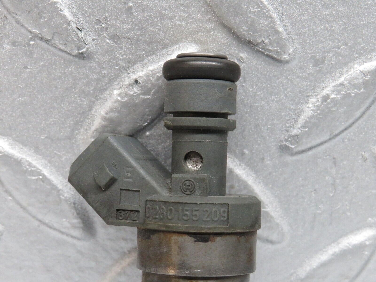 38652 Mercedes-Benz R129 280SL Coupe Fuel Injector Bosch 0000787323 0280155209