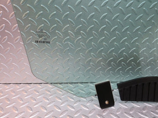 35168 Mercedes-Benz W221 Front Left Door Window Glass