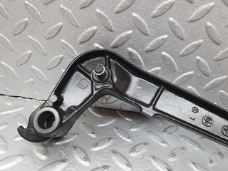 41458 Mercedes-Benz W124 200E Clutch Pedal With Rubber 2012902116 2012910282