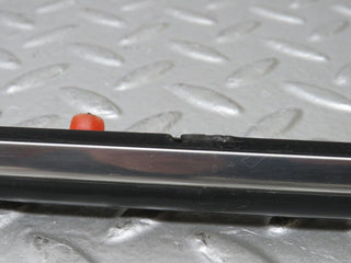 27895 Mercedes-Benz W123 280E Front Left Door Centre Moulding Trim