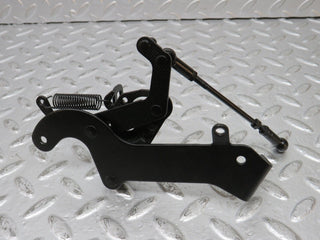 31534 Mercedes-Benz S124 220TE Wagon Throttle Linkage