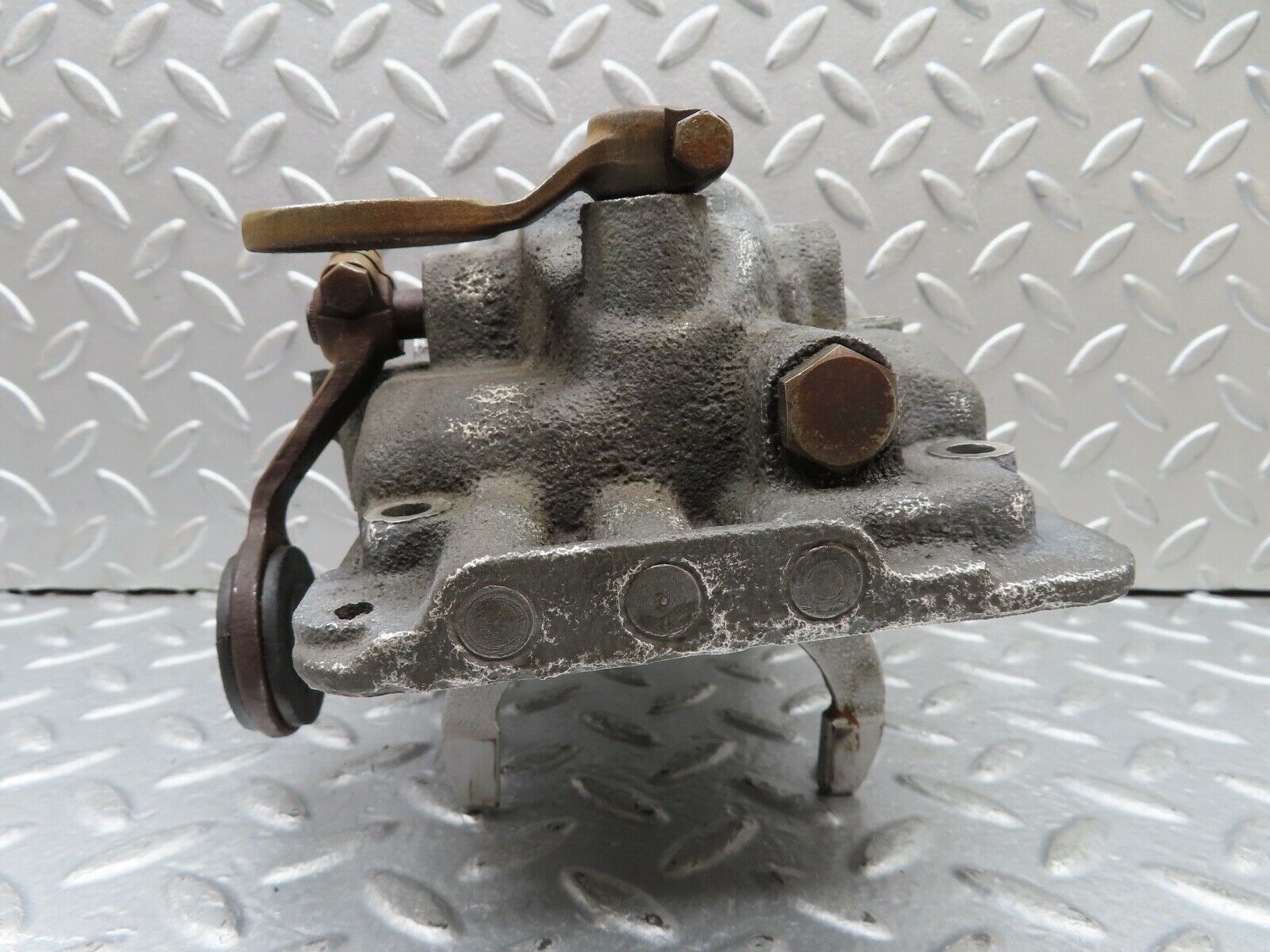 18519 Mercedes-Benz W111 Manual Gearbox Housing Top Cover 1802650107