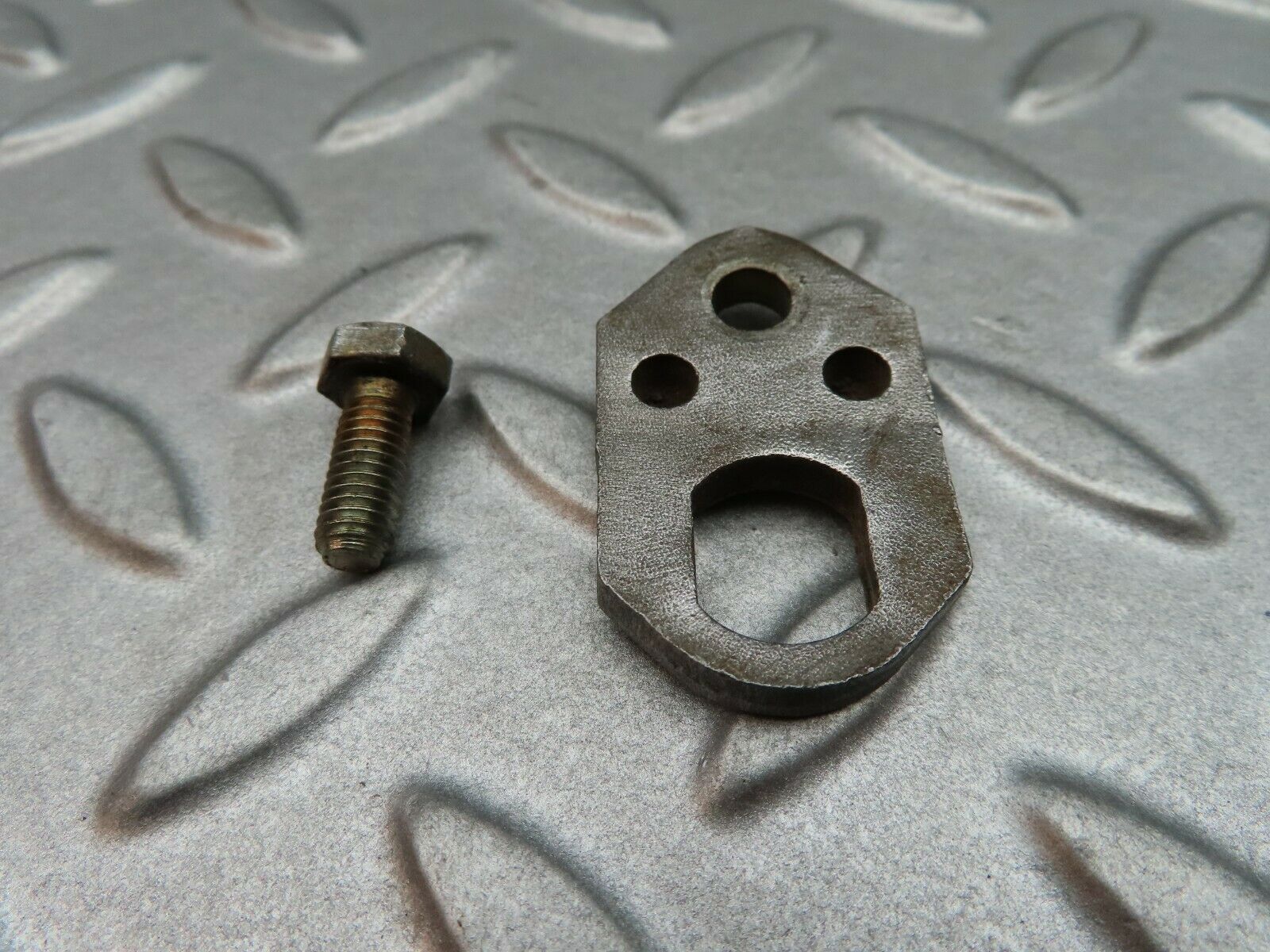 5127 Mercedes-Benz R107 350SL Coupe Fuel Injector Bracket