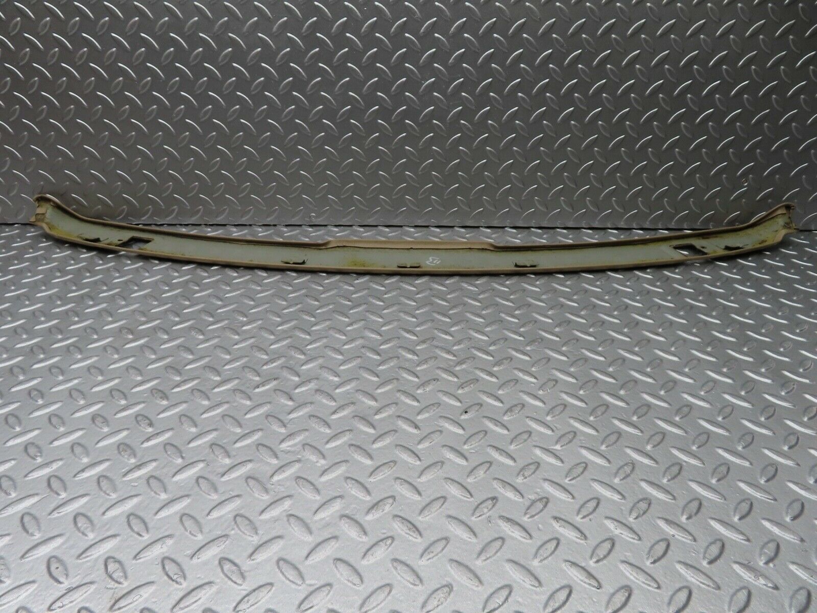 19881 Mercedes-Benz R129 300SL Coupe Windshield Latch Trim Cover Cream