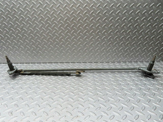 4808 Mercedes-Benz W114 280CE Coupe Windscreen Wiper Linkage
