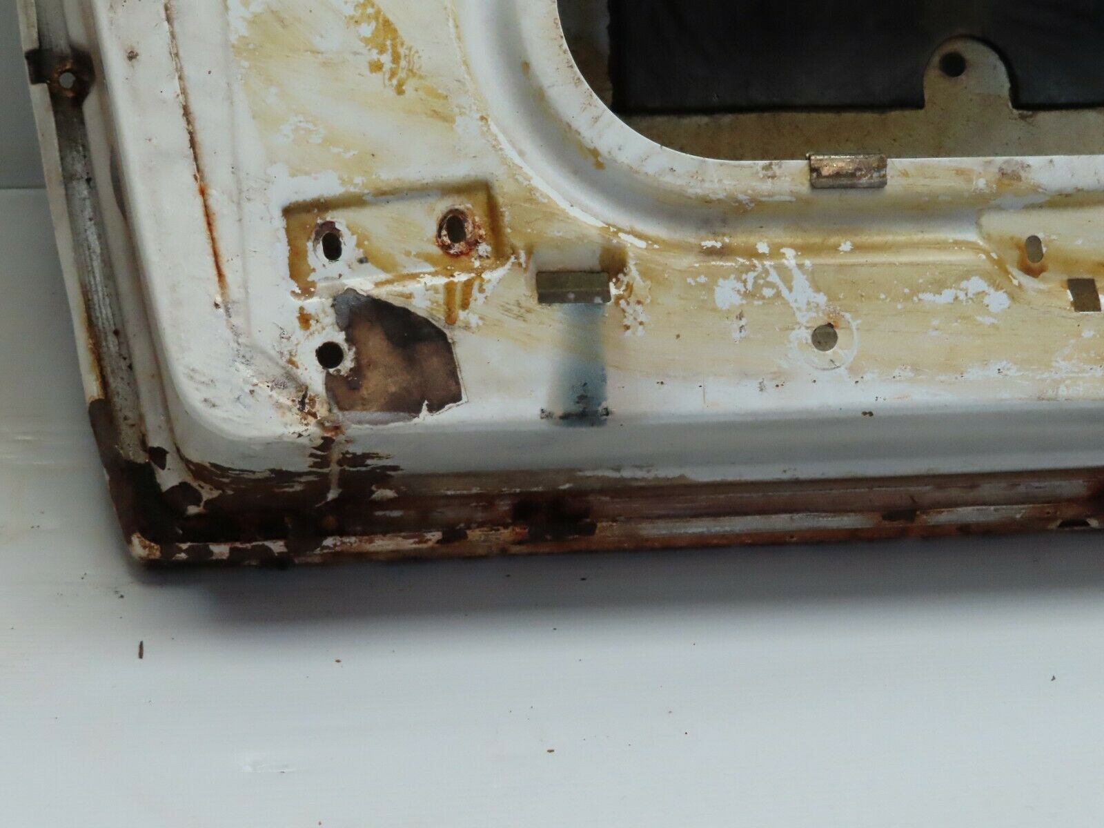 5162 Mercedes-Benz R107 350SL Coupe Left Door