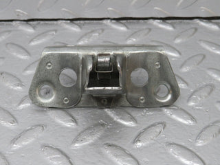 40290 Mercedes-Benz W110 230 Trunk Lock Latch