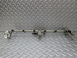 25792 Mercedes-Benz W124 280E Fuel Injection Rail 0000781589