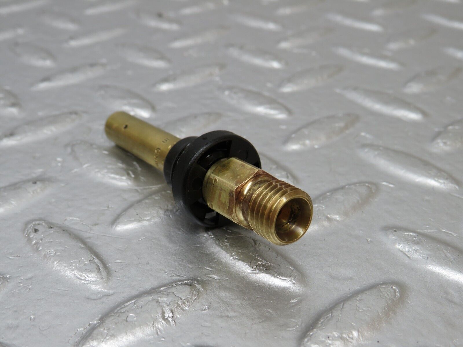 34476 Mercedes-Benz C126 380SEC Coupe Fuel Injector Bosch 0437502047