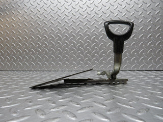 W123 front right seat side sliding handle used OEM