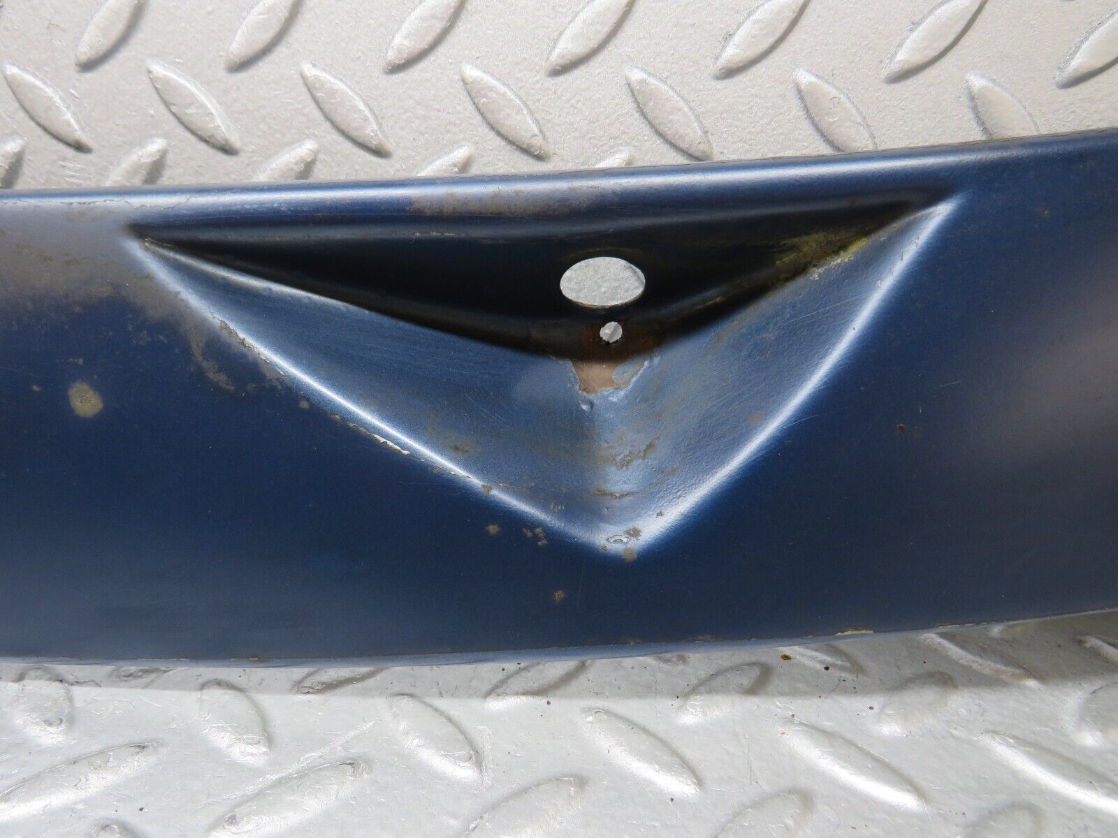 37335 Mercedes-Benz W109 300SEL Wiper Motor Cover