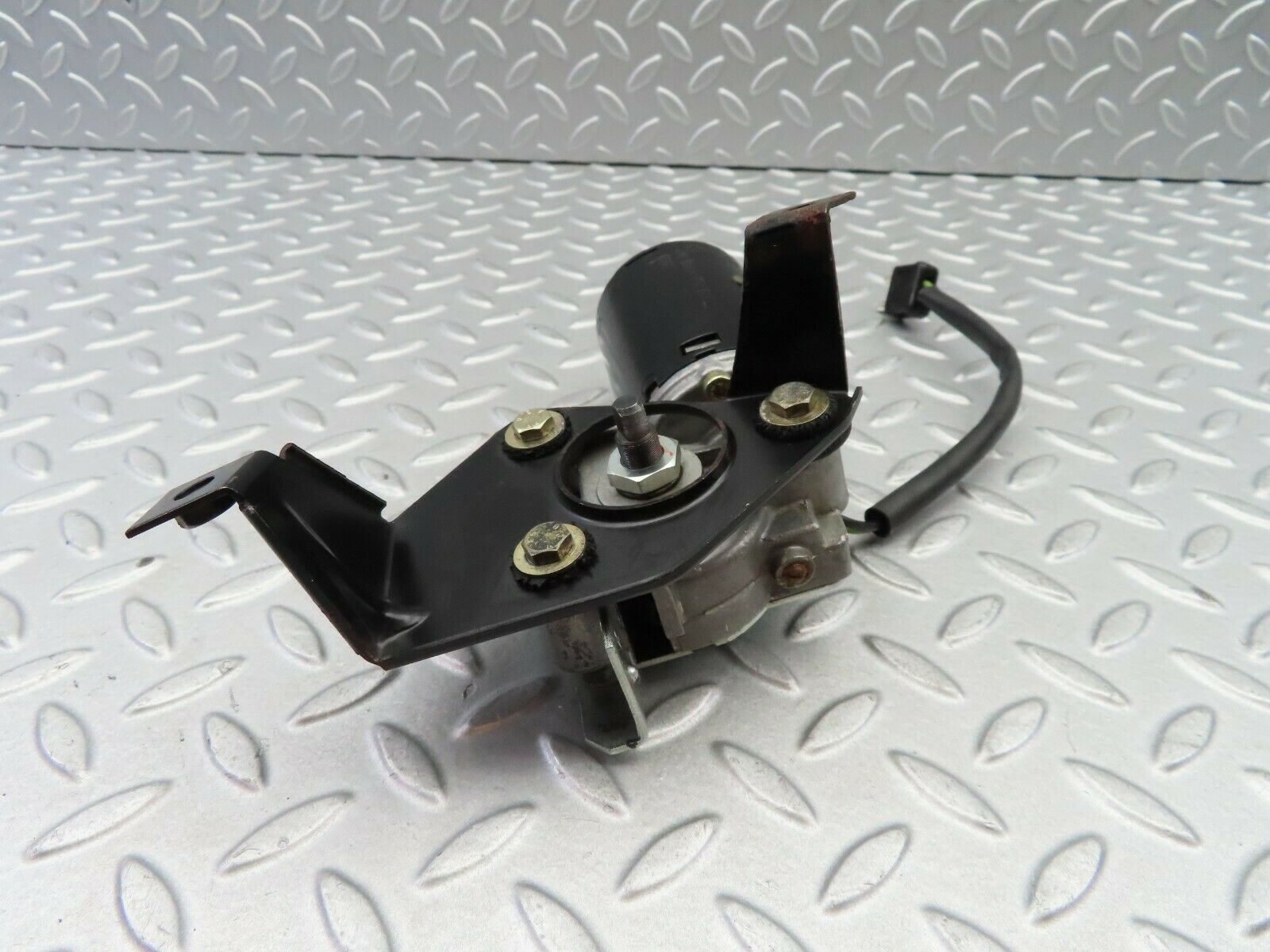 6218 Mercedes-Benz W126 380SE Sunroof Motor