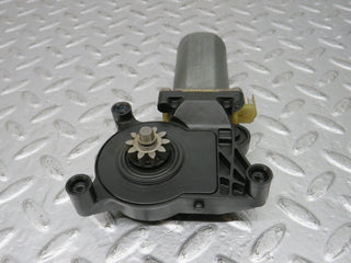 33413 Mercedes-Benz W202 C180 Window Regulator Motor Front Left 0130821638