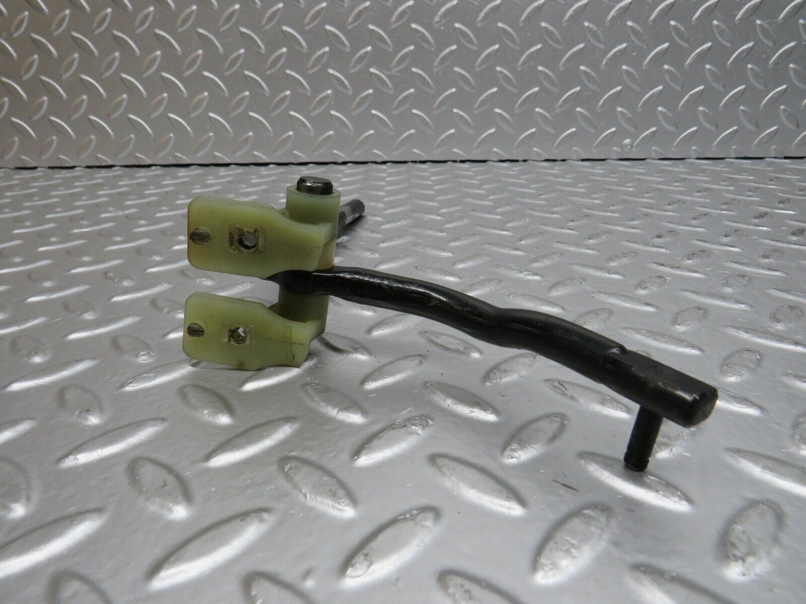 32163 Mercedes-Benz W123 230E Accelerator Pedal Linkage