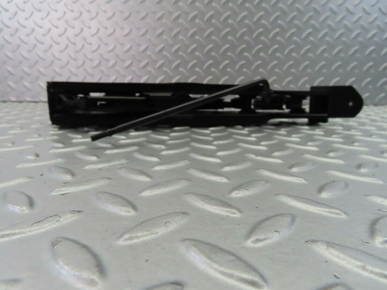 7468 Mercedes-Benz W116 450SSE. Parking Brake Handbrake Pedal