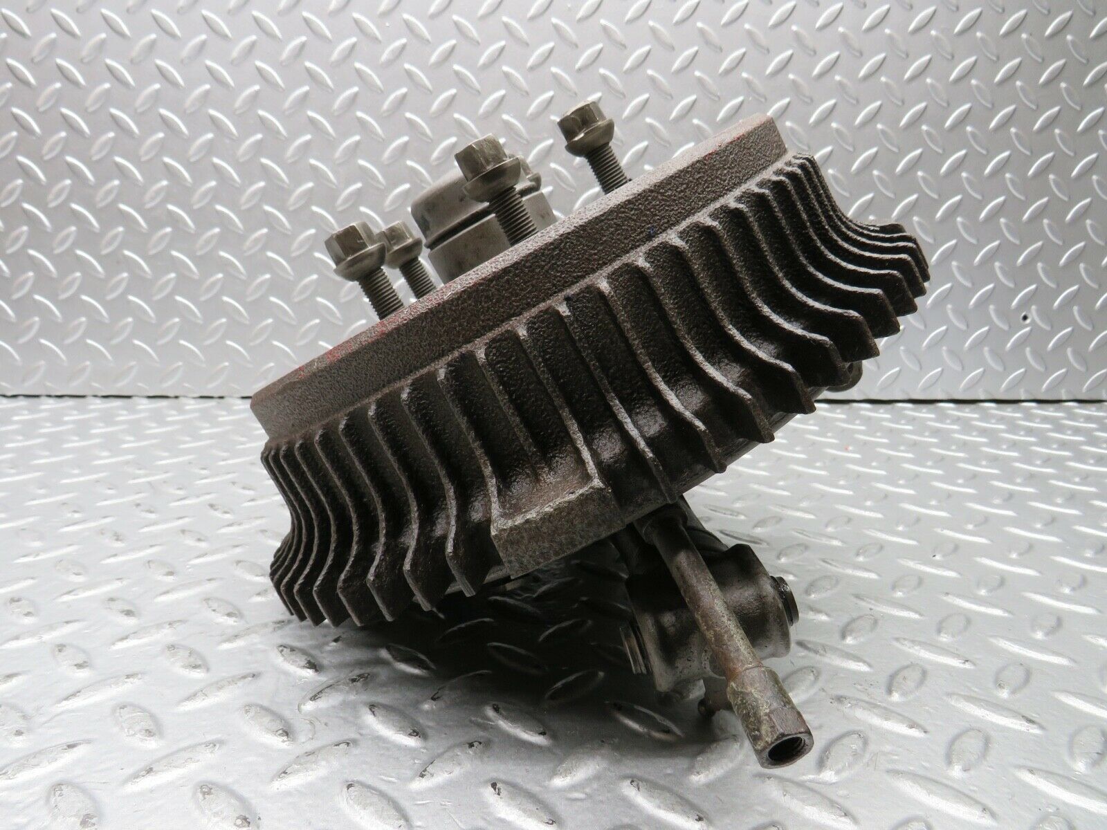 21947 Mercedes-Benz W121 190b Ponton Front Right Wheel Hub