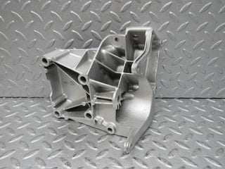 W201 Baby Benz power steering pump bracket used OEM