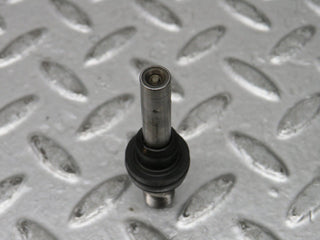 28662 Mercedes-Benz W123 230E Fuel Injector Bosch 0437502010