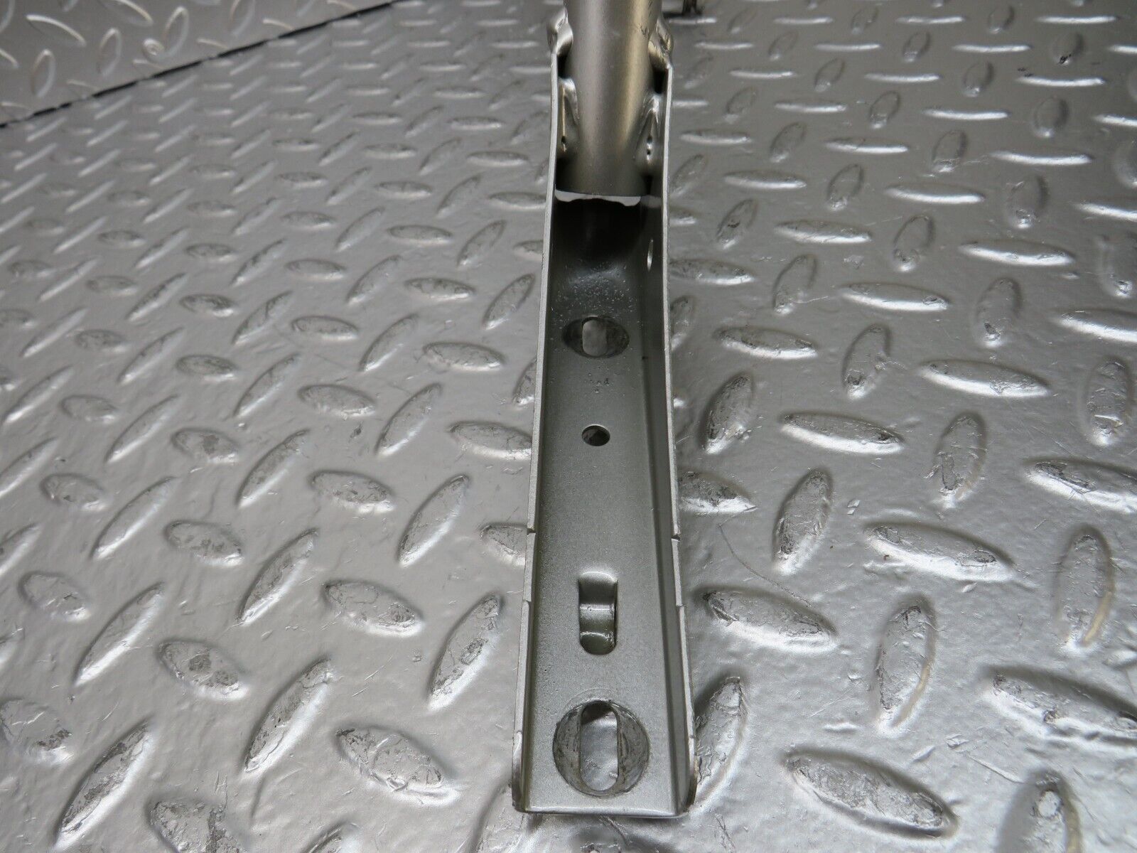 25013 Mercedes-Benz W140 S320 Trunk Lid Hinge Right Side