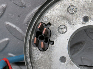 37926 Mercedes-Benz A124 320E Cabriolet Steering Wheel Contact Plate 1244620597