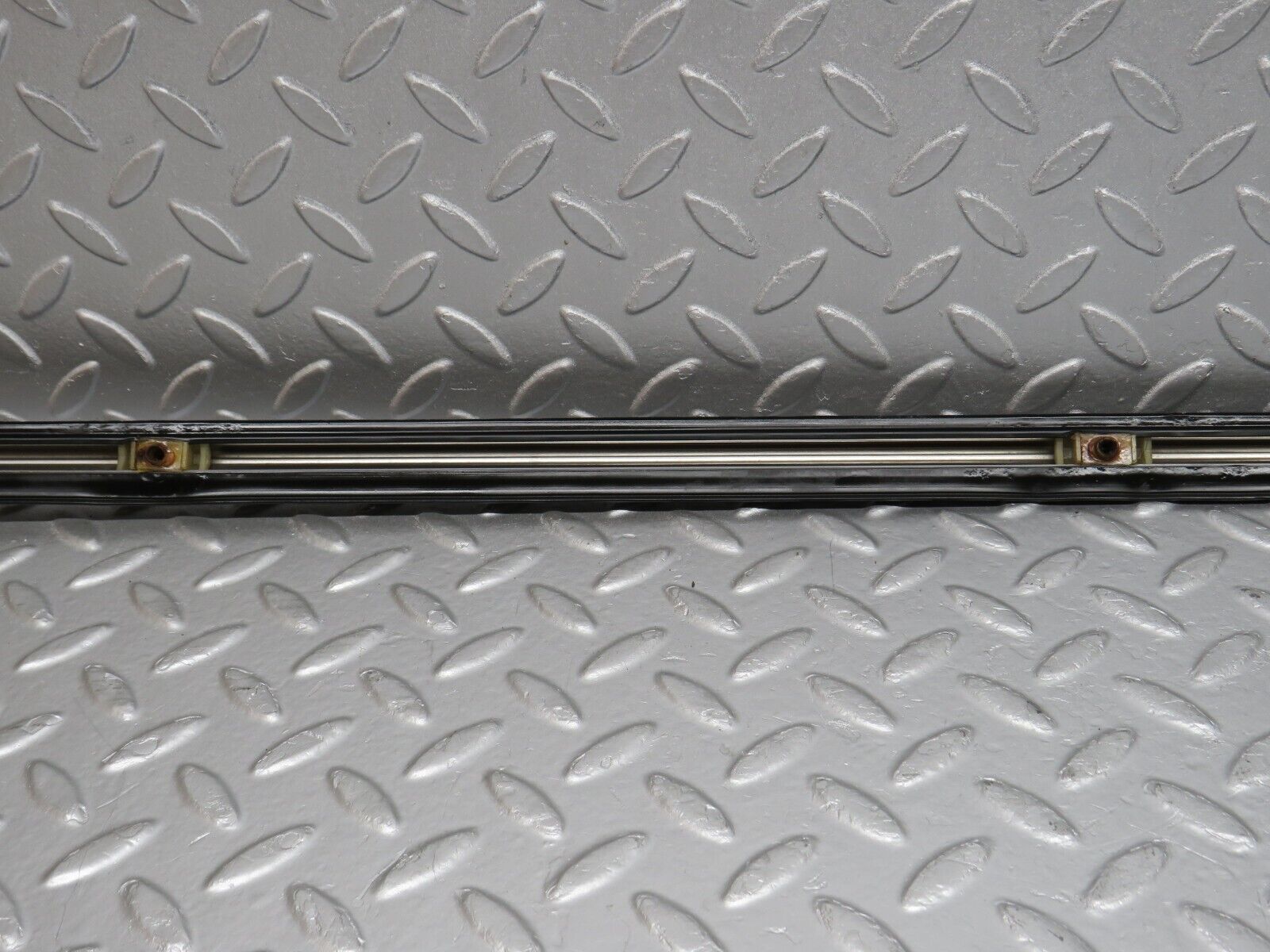 40637 Mercedes-Benz W123 300D Trunk Boot Lid Chrome Moulding Trim