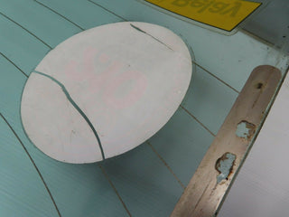 7964 Mercedes-Benz W115 220D Rear Windscreen