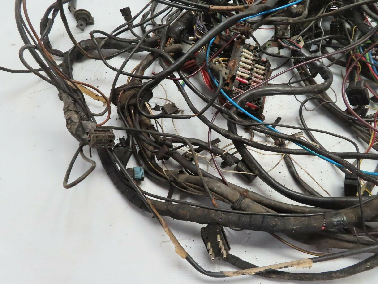 10388 Mercedes-Benz C123 230CE Coupe Engine Chassis Body Wire Wiring Harness