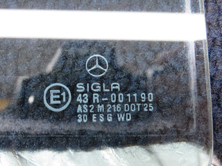32498 Mercedes-Benz S124 300TE Wagon Rear Right Door Quarter Window Glass