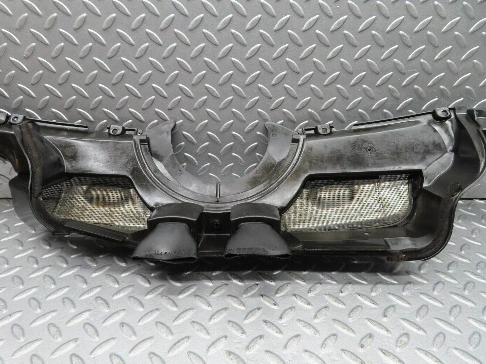 16300 Mercedes-Benz W124 260E Wiper Mechanism Cover Panel 1246200978