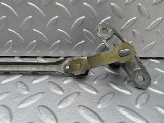 W123 windscreen wiper linkage used OEM