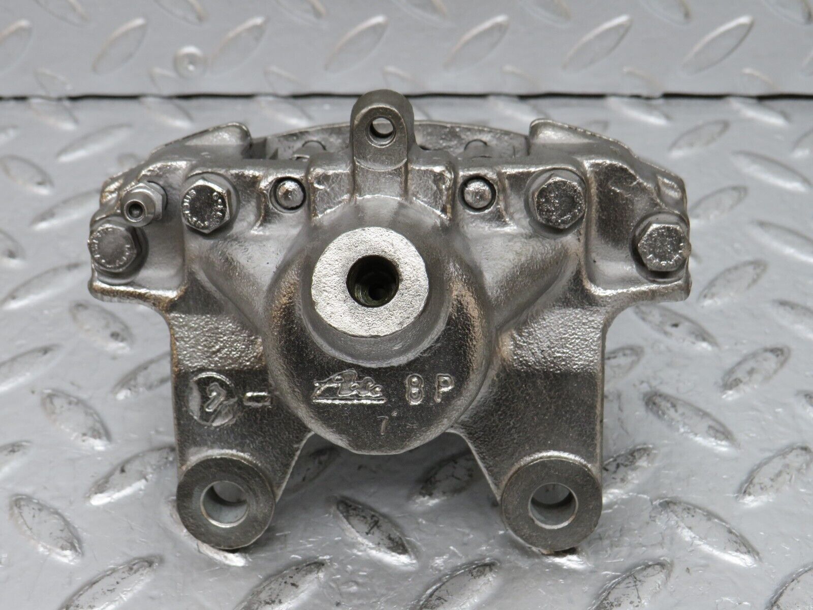 32661 Mercedes-Benz S124 300TE Wagon Rear Right Brake Caliper ATE 8P