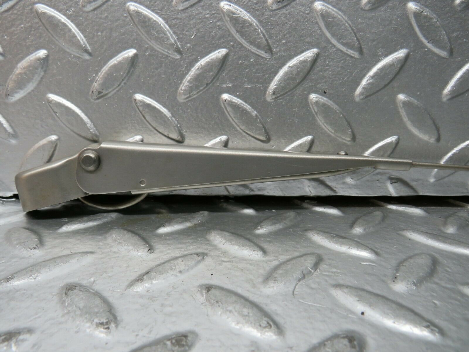 23555 Mercedes-Benz W114 280E Wiper Arm Right Side