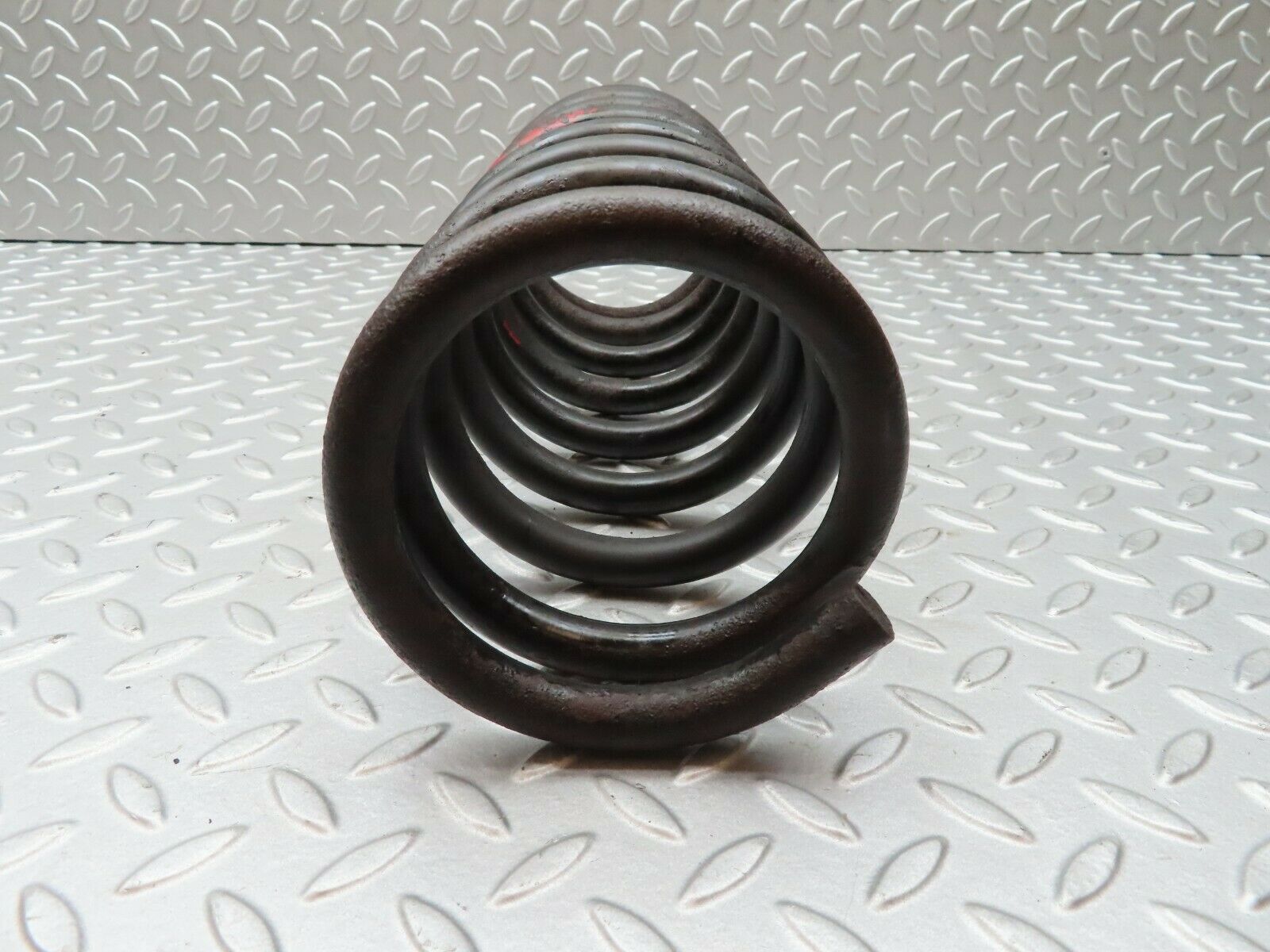 4810 Mercedes-Benz W114 280CE Coupe Rear Coil Spring