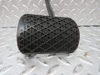 27187 Mercedes-Benz W123 280E Brake Pedal 1232910082