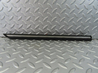 7263 Mercedes-Benz W116 450SE Front Left Fender Wing Centre Chrome Trim