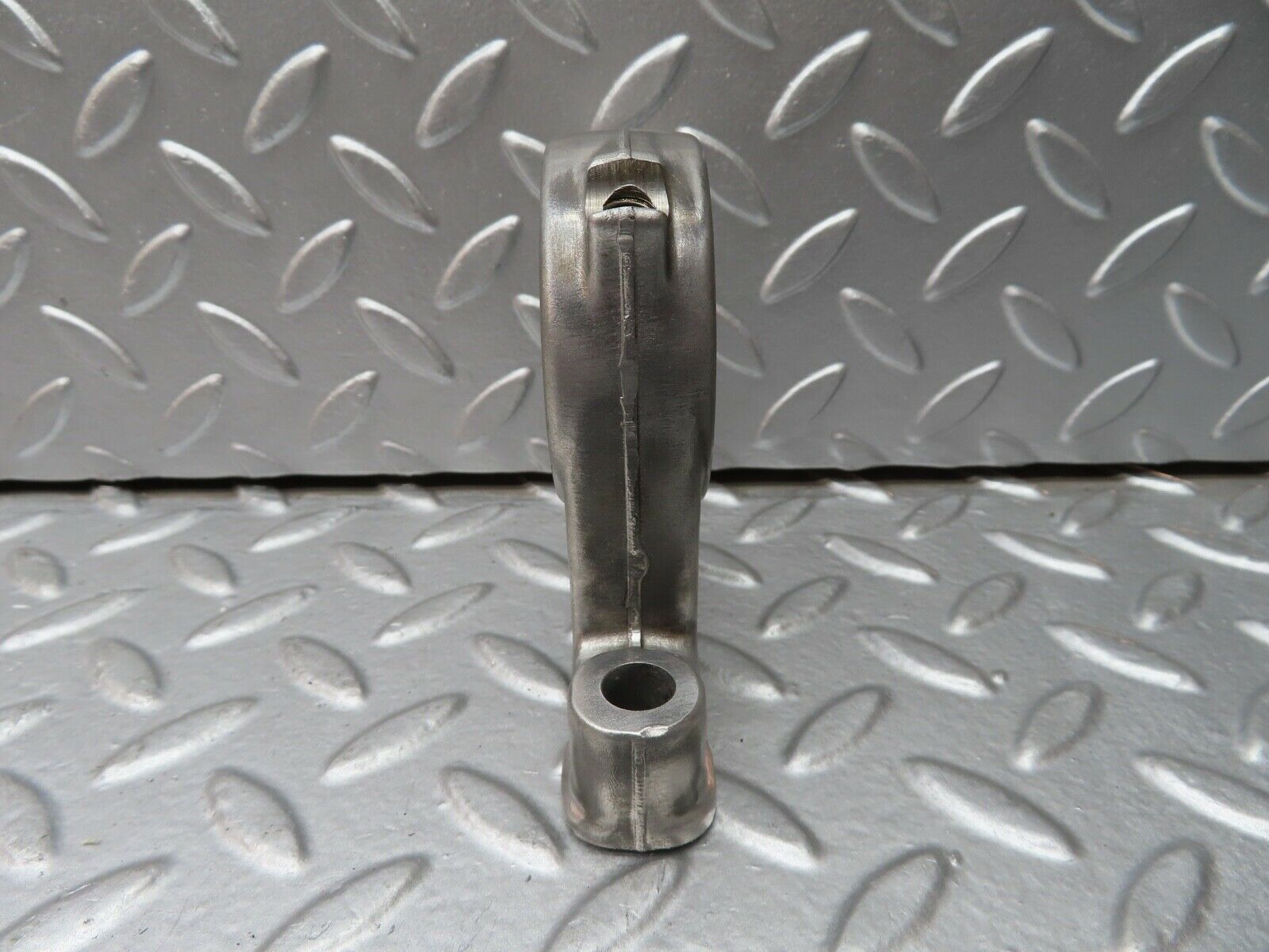 20675 Mercedes-Benz R107 450SL Camshaft Tower Bearing 1160512712