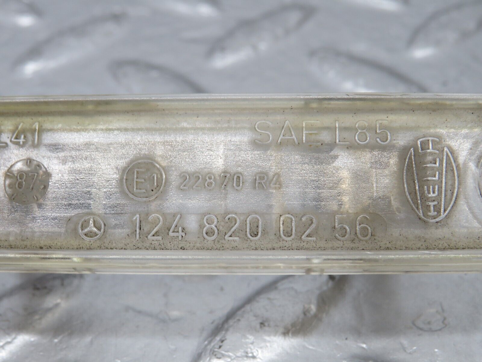 34099 Mercedes-Benz W124 260E number Plate Light Pair 1248200256