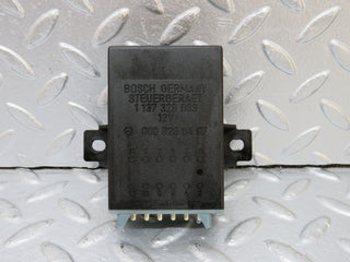 34401 Mercedes-Benz C126 380SEC Coupe Seat Belt Presenter Relay 1137328003