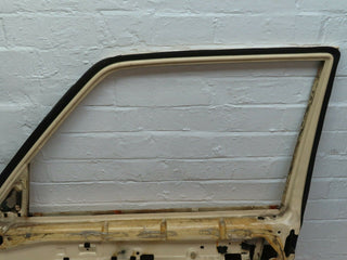 4079 Mercedes-Benz S123 200T Wagon Front Right Door With Lower Trim