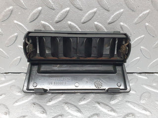 40984 Mercedes-Benz W126 300SE Centre Console Air Vent 1268300013