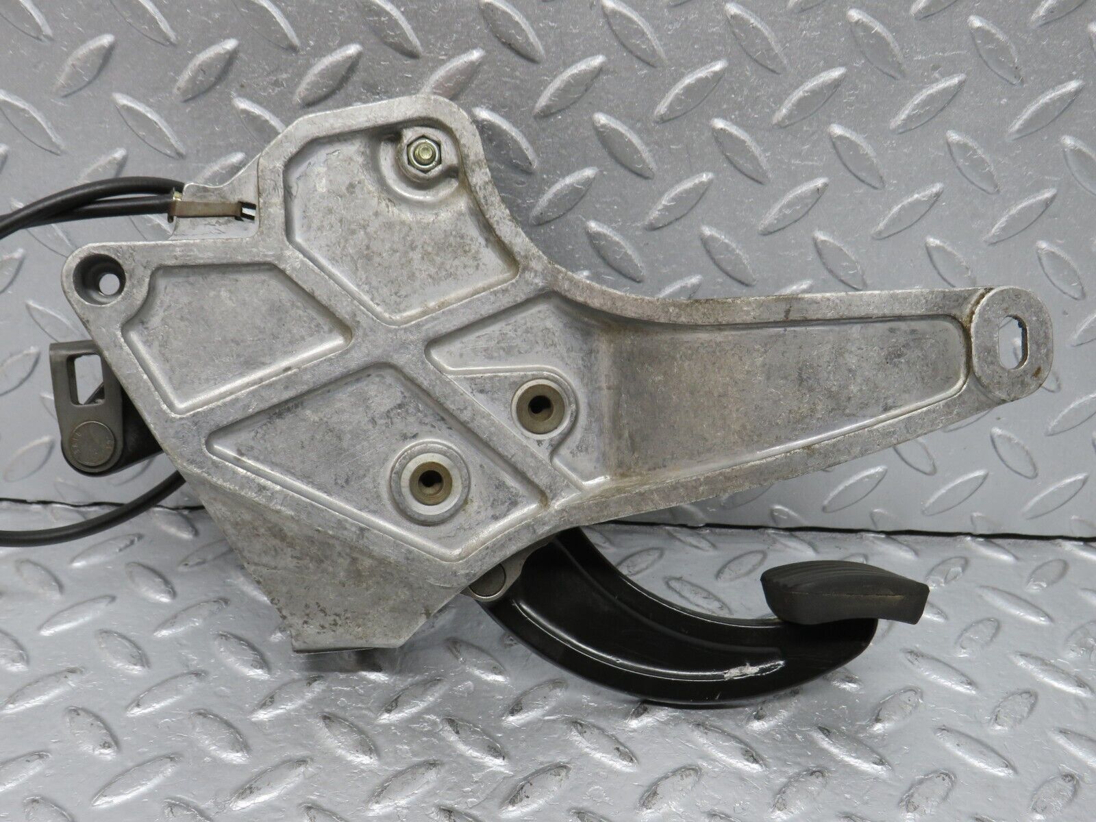 38435 Mercedes-Benz R129 280SL Coupe Parking Brake Pedal 1294270336 1294270101