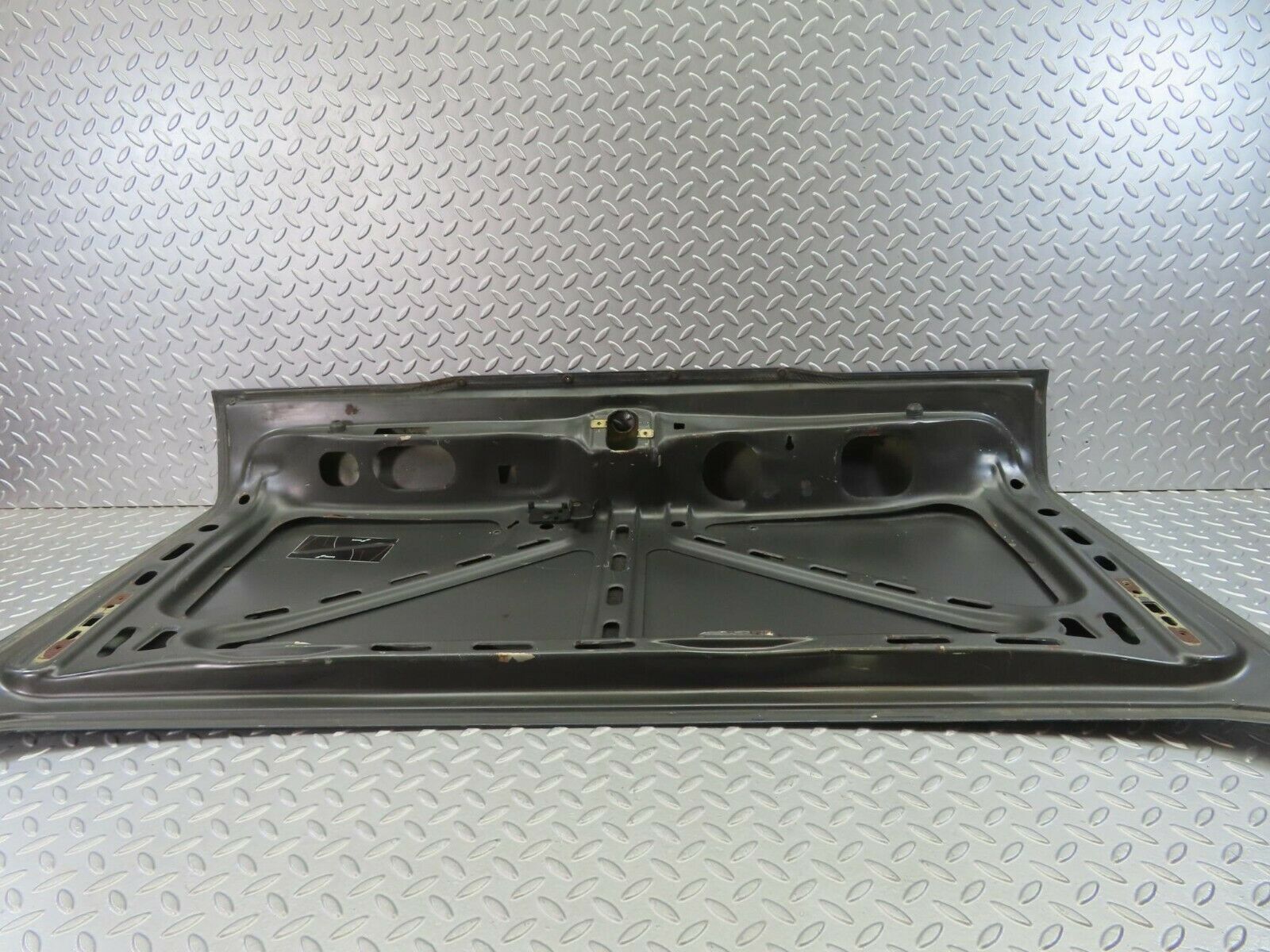 10302 Mercedes-Benz W201 Boot Lid Trunk Door
