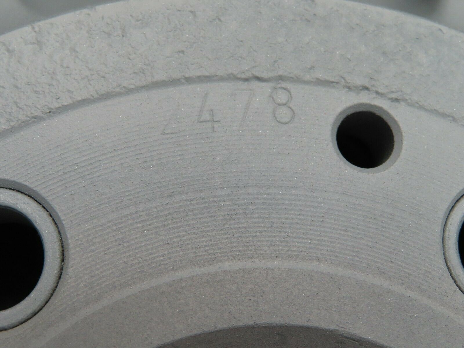 3855 Mercedes-Benz Alloy Wheel Mexican Hat 6Jx14H2 ET30 1084000902