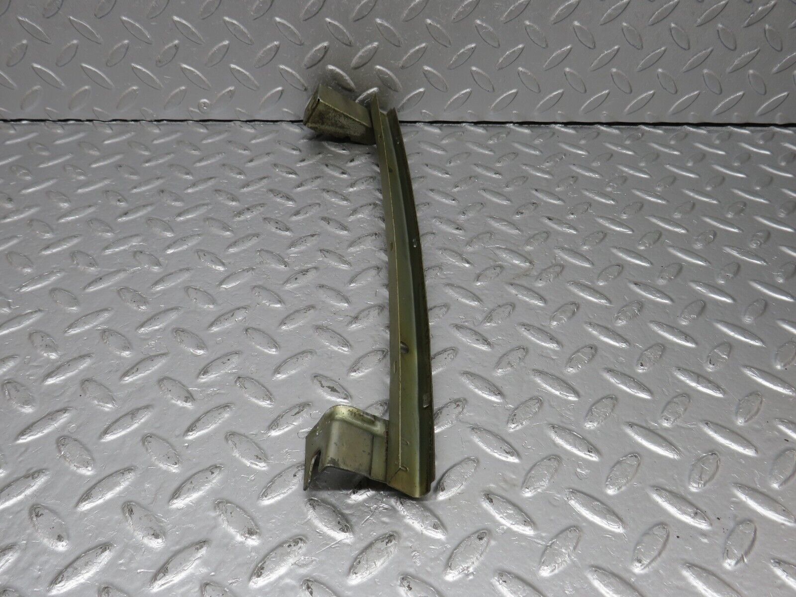 40586 Mercedes-Benz W123 300D Rear Right Door Window Channel