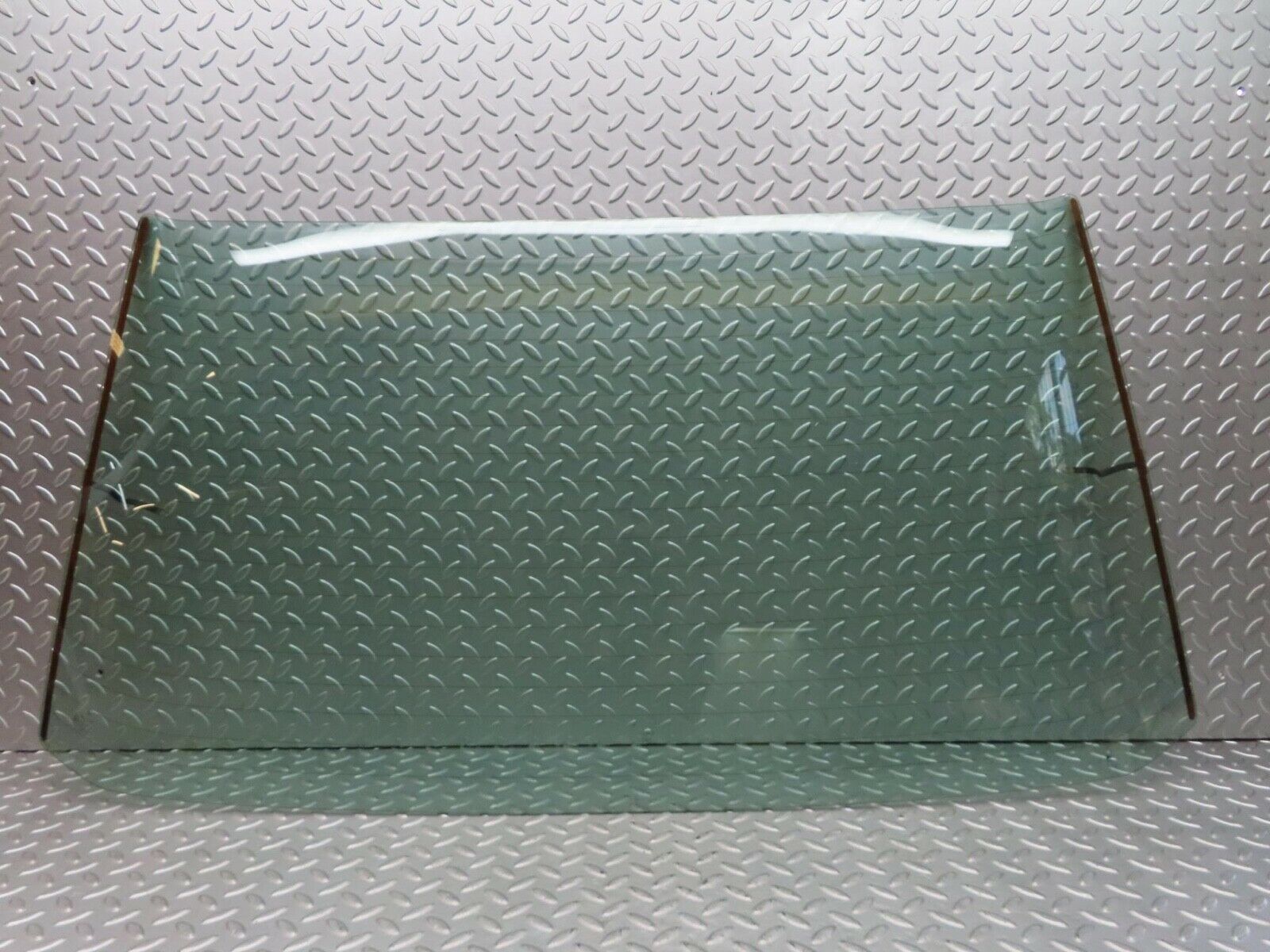 14747 Mercedes-Benz W201 190E Rear Heated Windscreen Glass