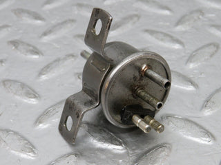 0780 Mercedes-Benz C107 350SLC Coupe Vacuum Check Valve